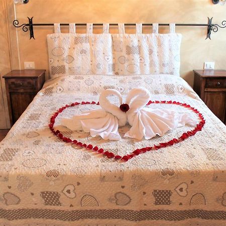Bed and Breakfast La Casa Delle Rondini Roncoferraro Zewnętrze zdjęcie