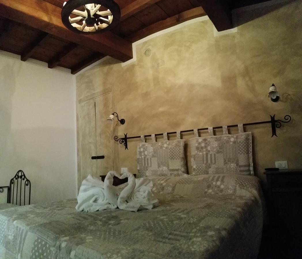 Bed and Breakfast La Casa Delle Rondini Roncoferraro Zewnętrze zdjęcie