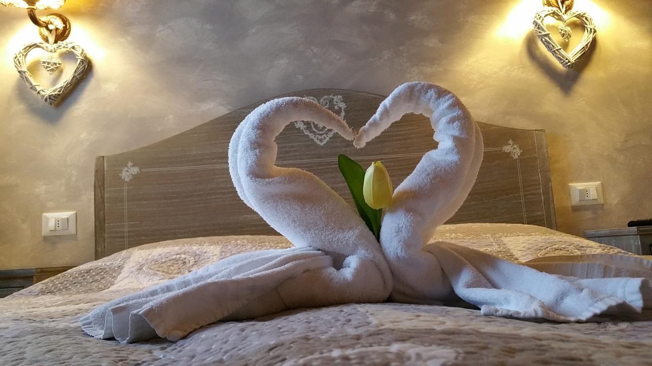 Bed and Breakfast La Casa Delle Rondini Roncoferraro Zewnętrze zdjęcie