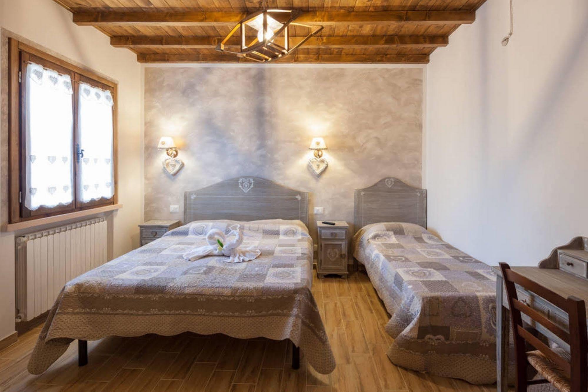 Bed and Breakfast La Casa Delle Rondini Roncoferraro Zewnętrze zdjęcie