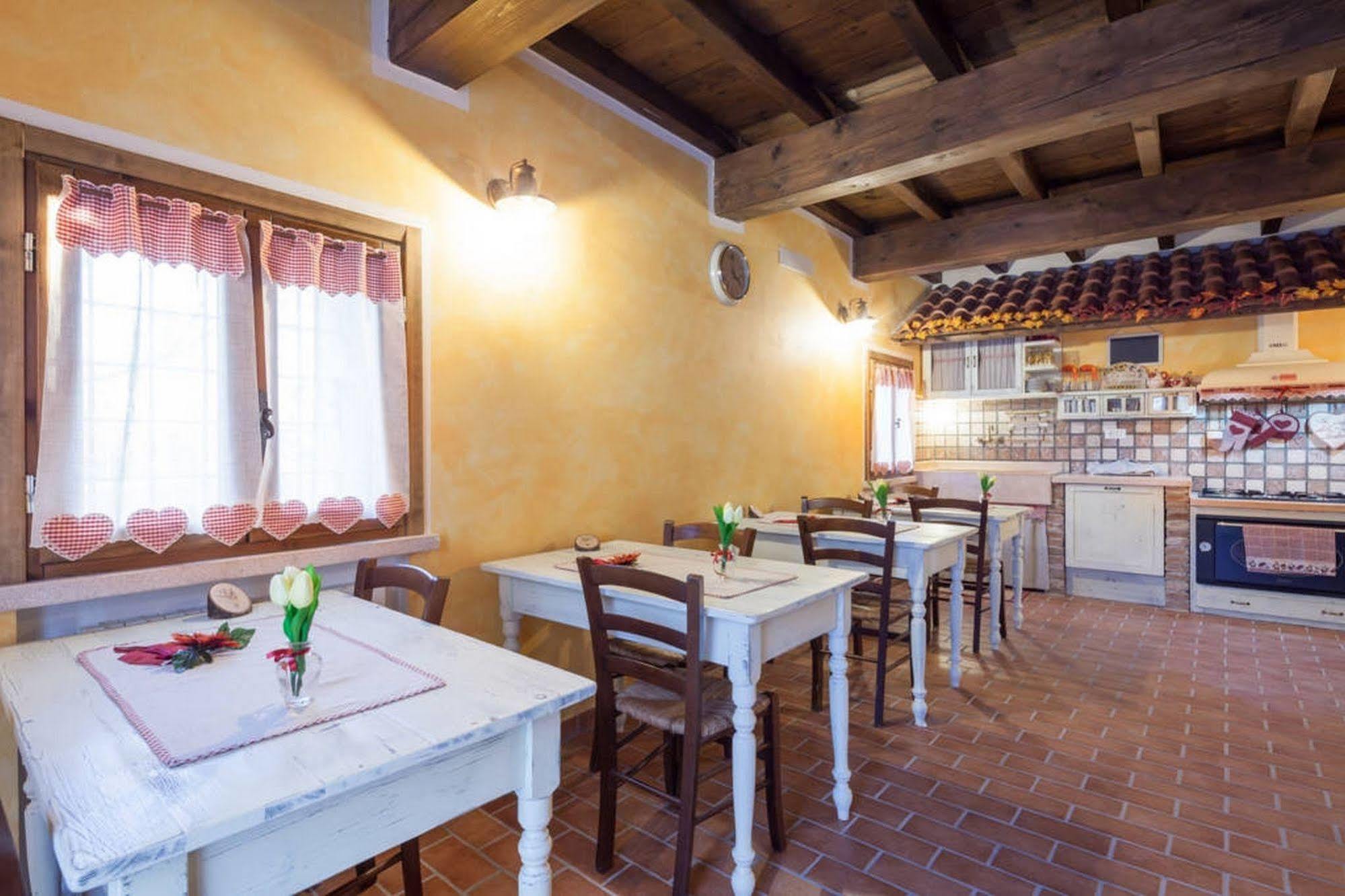 Bed and Breakfast La Casa Delle Rondini Roncoferraro Zewnętrze zdjęcie
