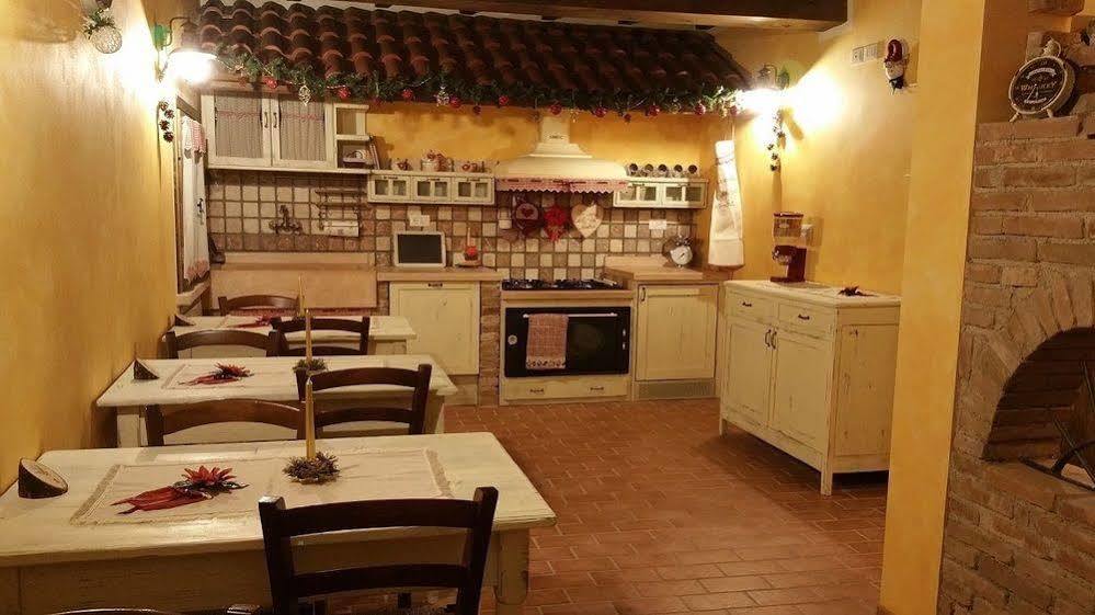 Bed and Breakfast La Casa Delle Rondini Roncoferraro Zewnętrze zdjęcie