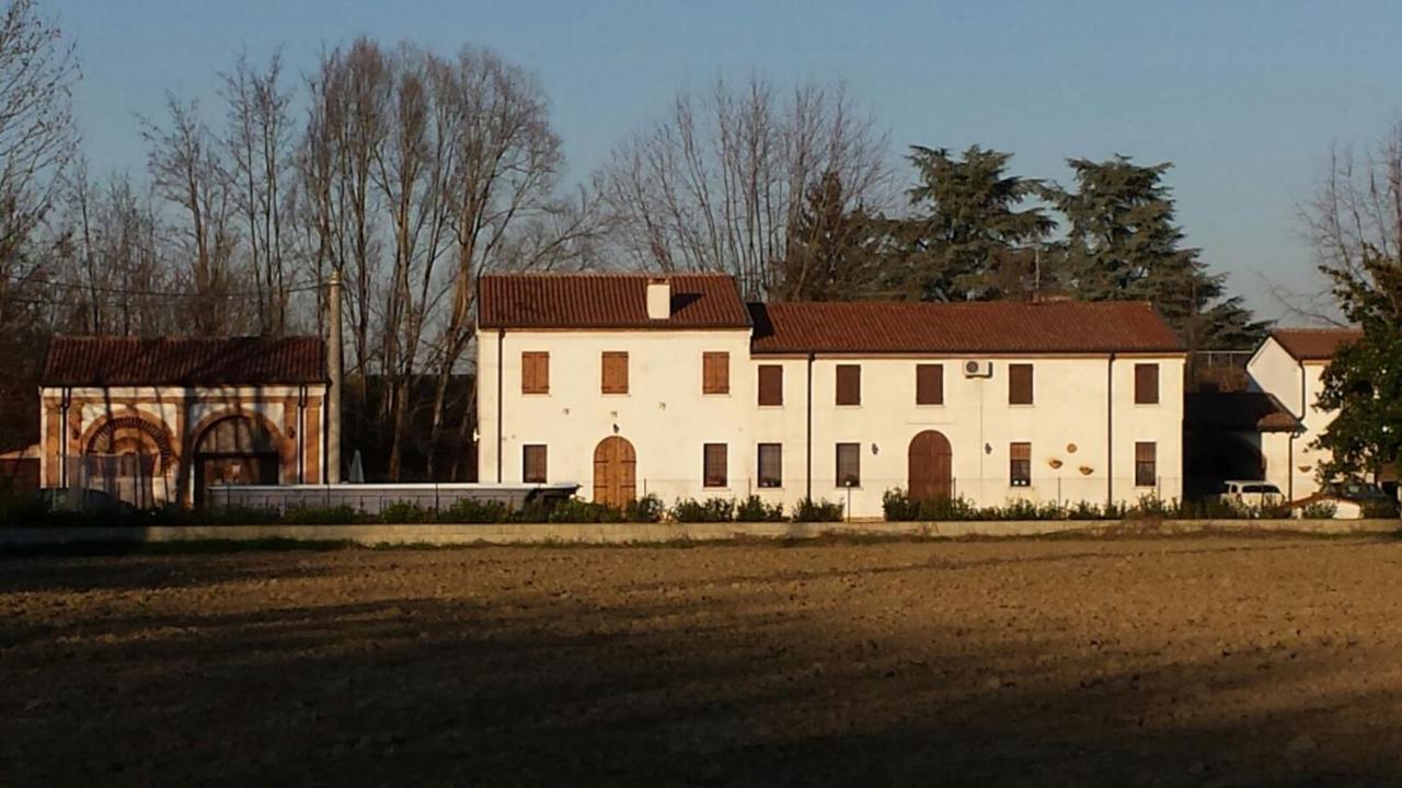Bed and Breakfast La Casa Delle Rondini Roncoferraro Zewnętrze zdjęcie