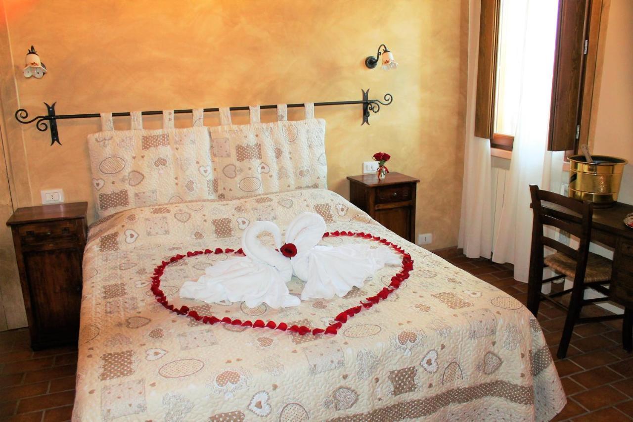 Bed and Breakfast La Casa Delle Rondini Roncoferraro Zewnętrze zdjęcie